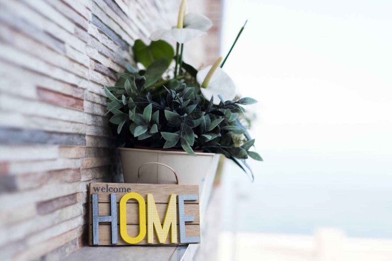Seashore Bungalow Stunning Torremolinos Exteriör bild